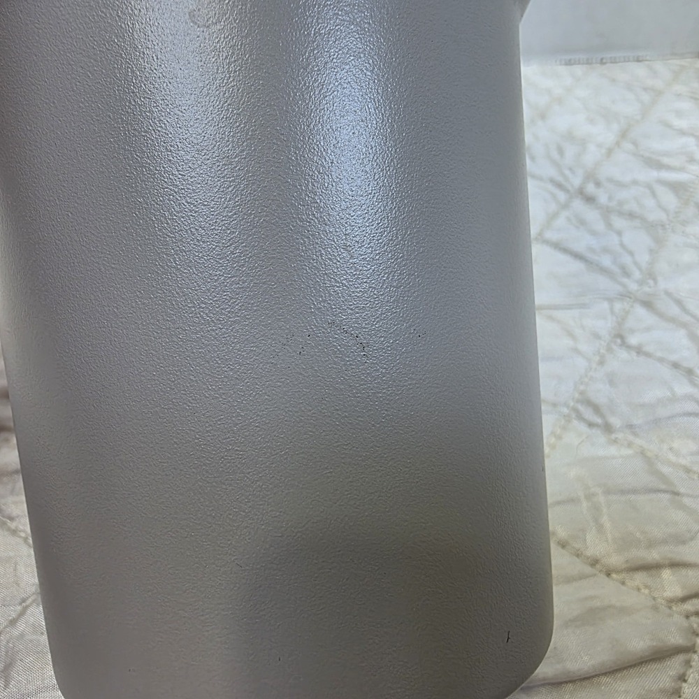 Stanley Flowstate Quencher H2O Double Vacuum Insulate Tumbler 40 oz Ash Grey - Picture 8 of 9